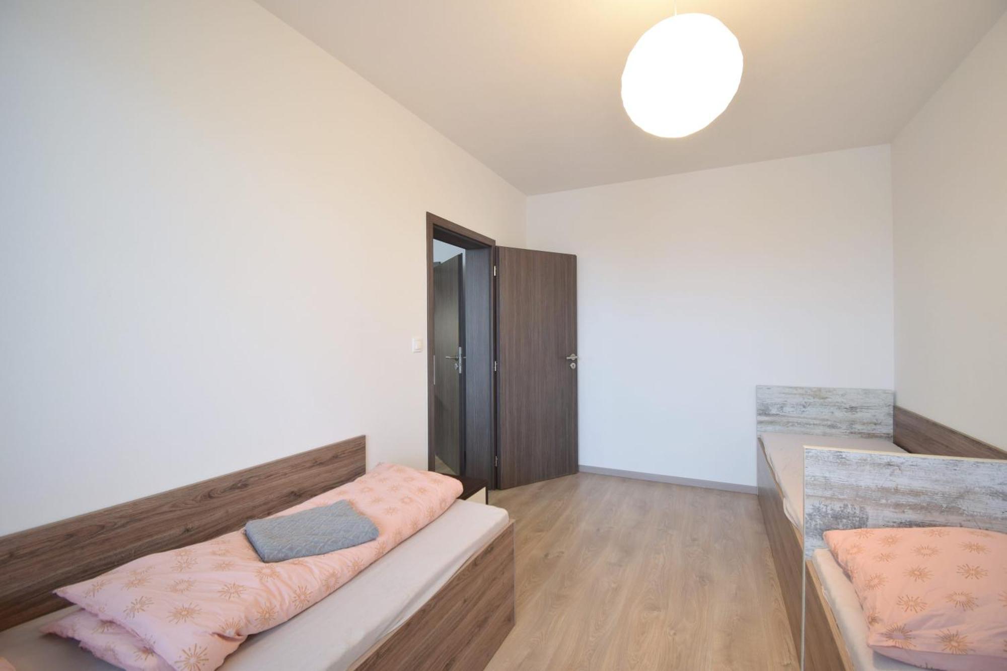 Apartman Zlatovska 22B Trenčín Екстериор снимка